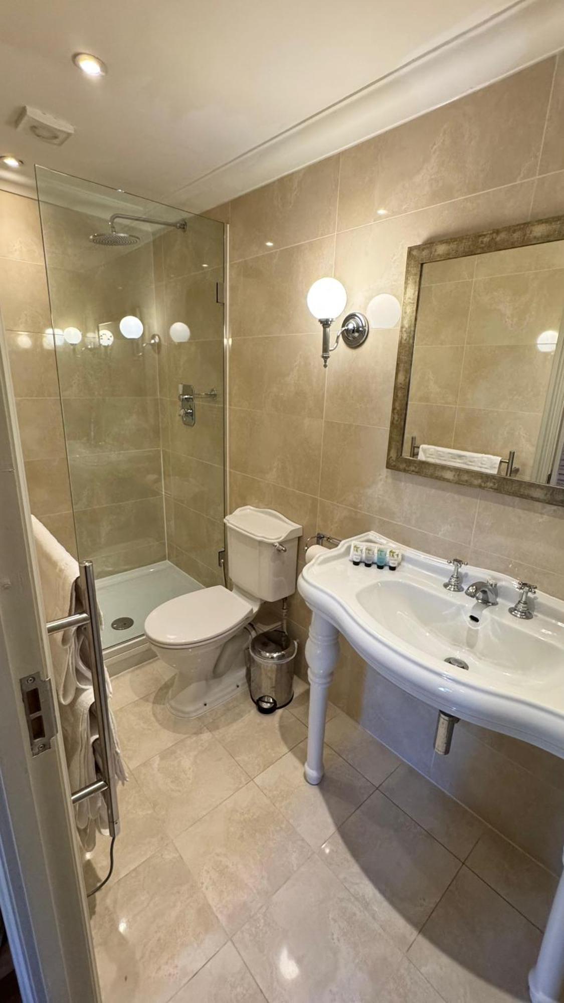 No64 The Boutique Hotel West Malling Dış mekan fotoğraf
